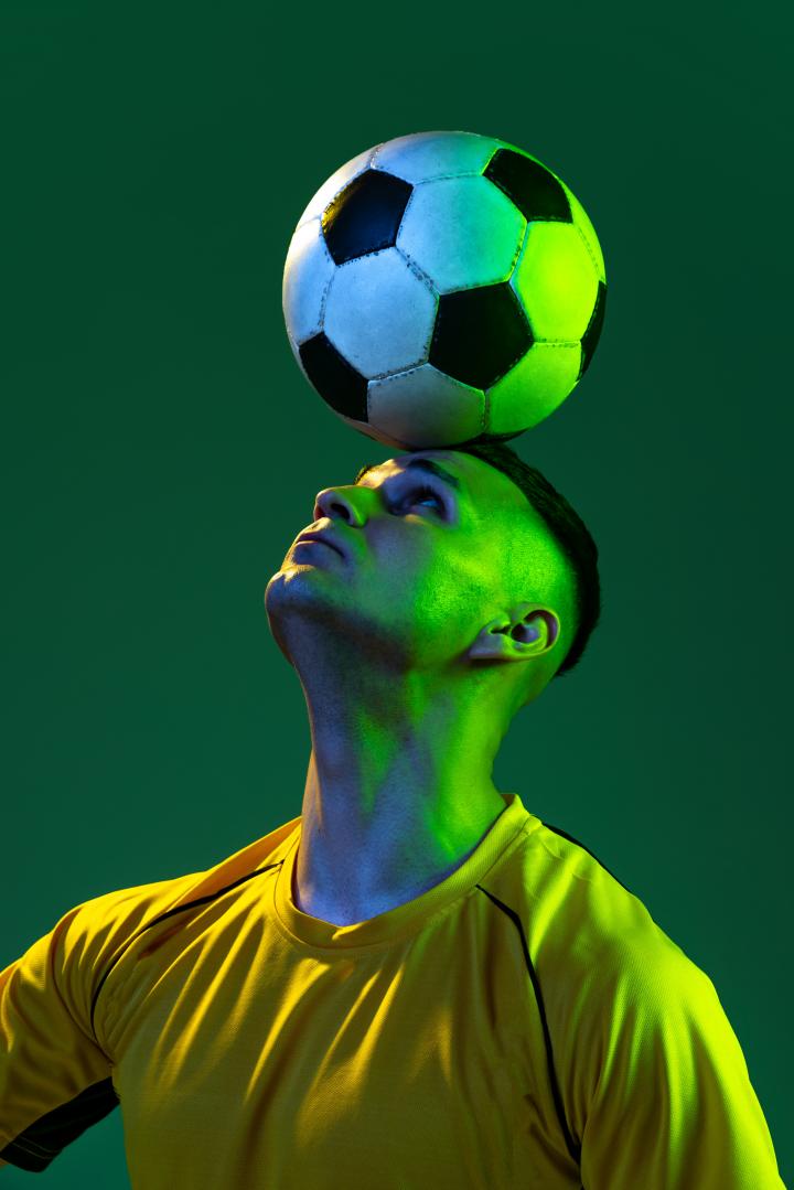 Bild zu UEFA EM 2024: Fußball, Kopfball und Medizin