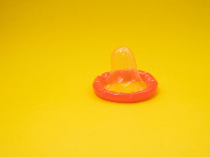 Bild zu Welt-Aids-Tag und Erster Advent: Warum HIV-Bewusstsein heute wichtiger denn je ist